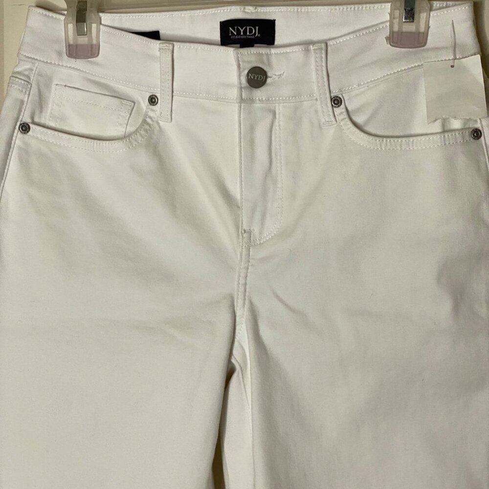 NYDJ Briella Bermuda Shorts White Size 4 Lift Tuck 11” Inseam NWT - Picture 5 of 8